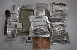 Ready to Eat Meals 3 Pack Military, Emergency Food Supplies, Long-Lasting Meals , Military-Style Rations, Survival Food Kits, Non-perishable Meals, Disaster Preparedness Food, Field Ready Meals – Meals Are Assorted Flavors